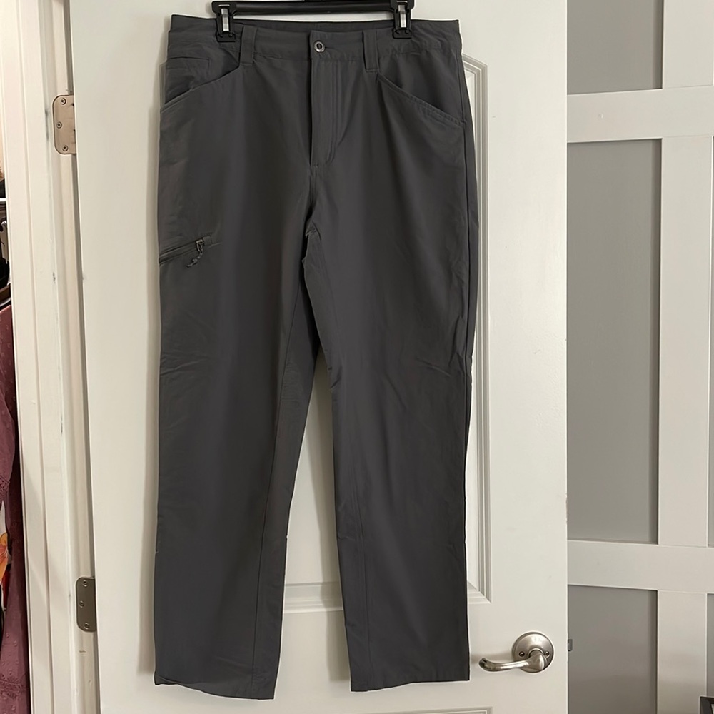 Men’s Patagonia pants
